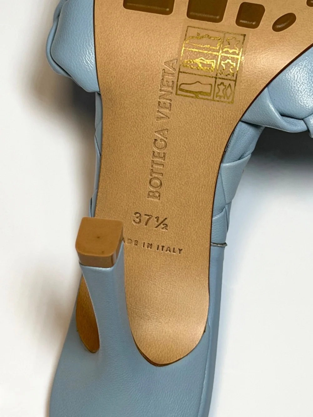 Bottega Veneta iconic bottega